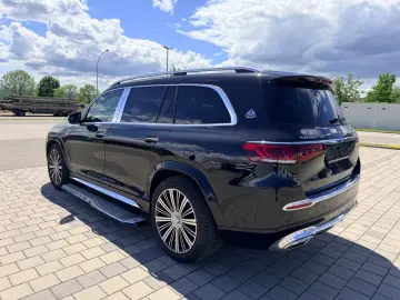 MERCEDES-BENZ GLS 600 Maybach 4Matic CHAUFFEUR PANO …