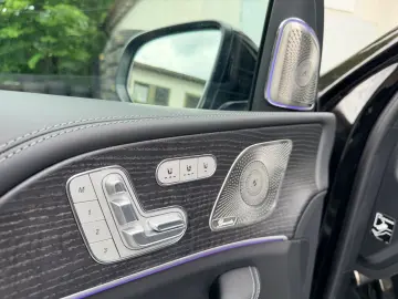 MERCEDES-BENZ GLS 600 Maybach 4Matic CHAUFFEUR PANO …