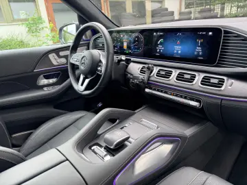 MERCEDES-BENZ GLS 600 Maybach 4Matic CHAUFFEUR PANO …