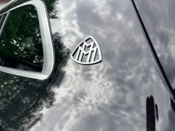 MERCEDES-BENZ GLS 600 Maybach 4Matic CHAUFFEUR PANO …
