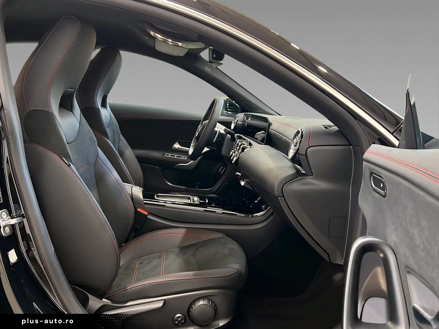 MERCEDES-BENZ CLA 250 e AMG Advanced Multibeam DAB LRH Distr