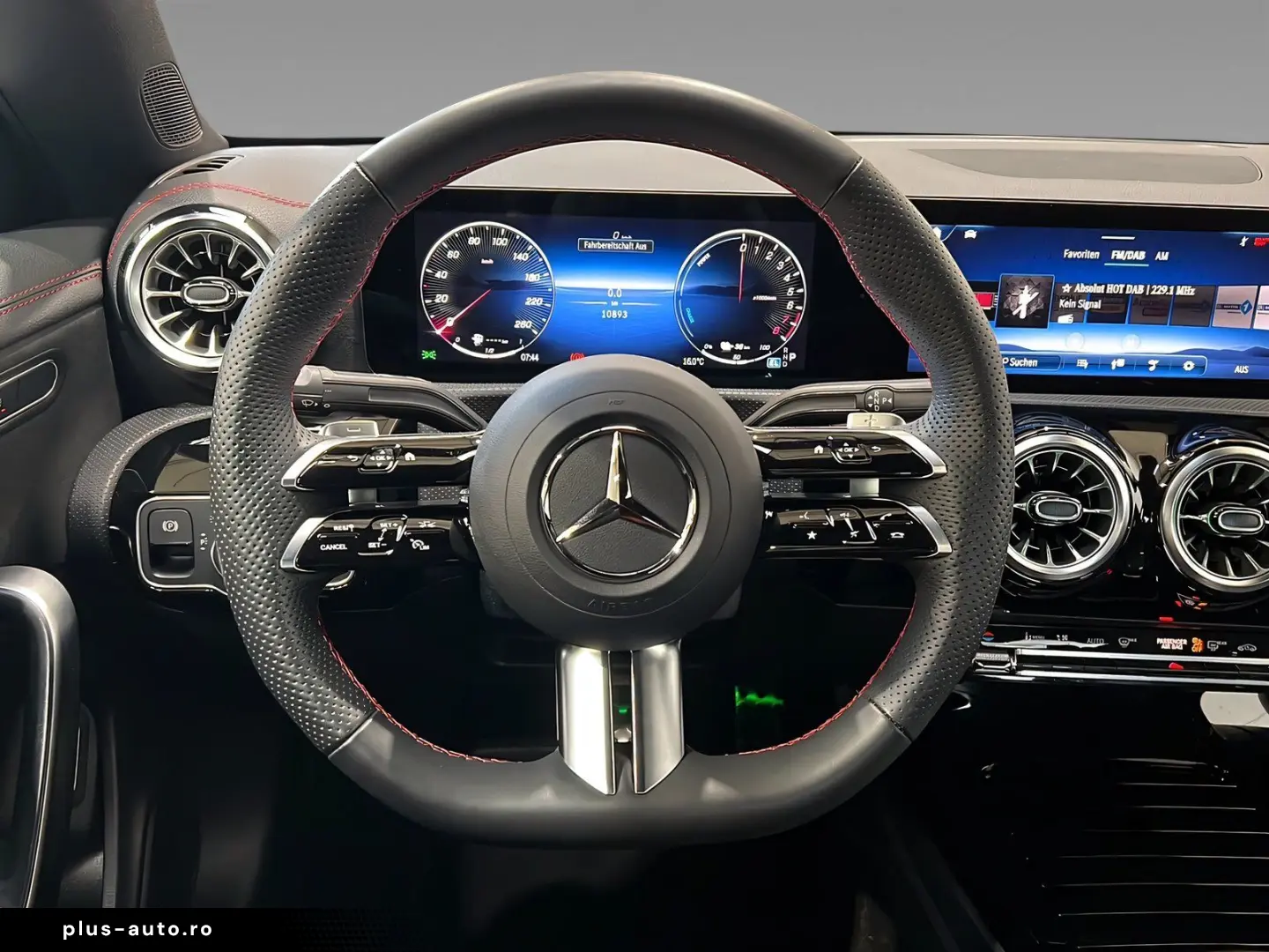 MERCEDES-BENZ CLA 250 e AMG Advanced Multibeam DAB LRH Distr