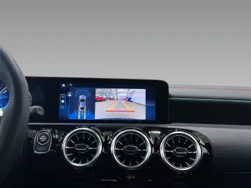MERCEDES-BENZ CLA 250 e AMG Advanced Multibeam DAB LRH Distr