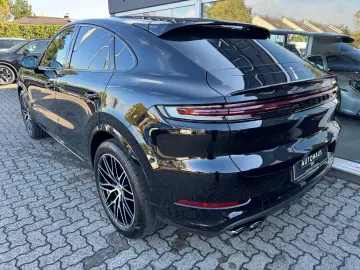 PORSCHE Cayenne Coupe Sport-Design Bose Pano Camera