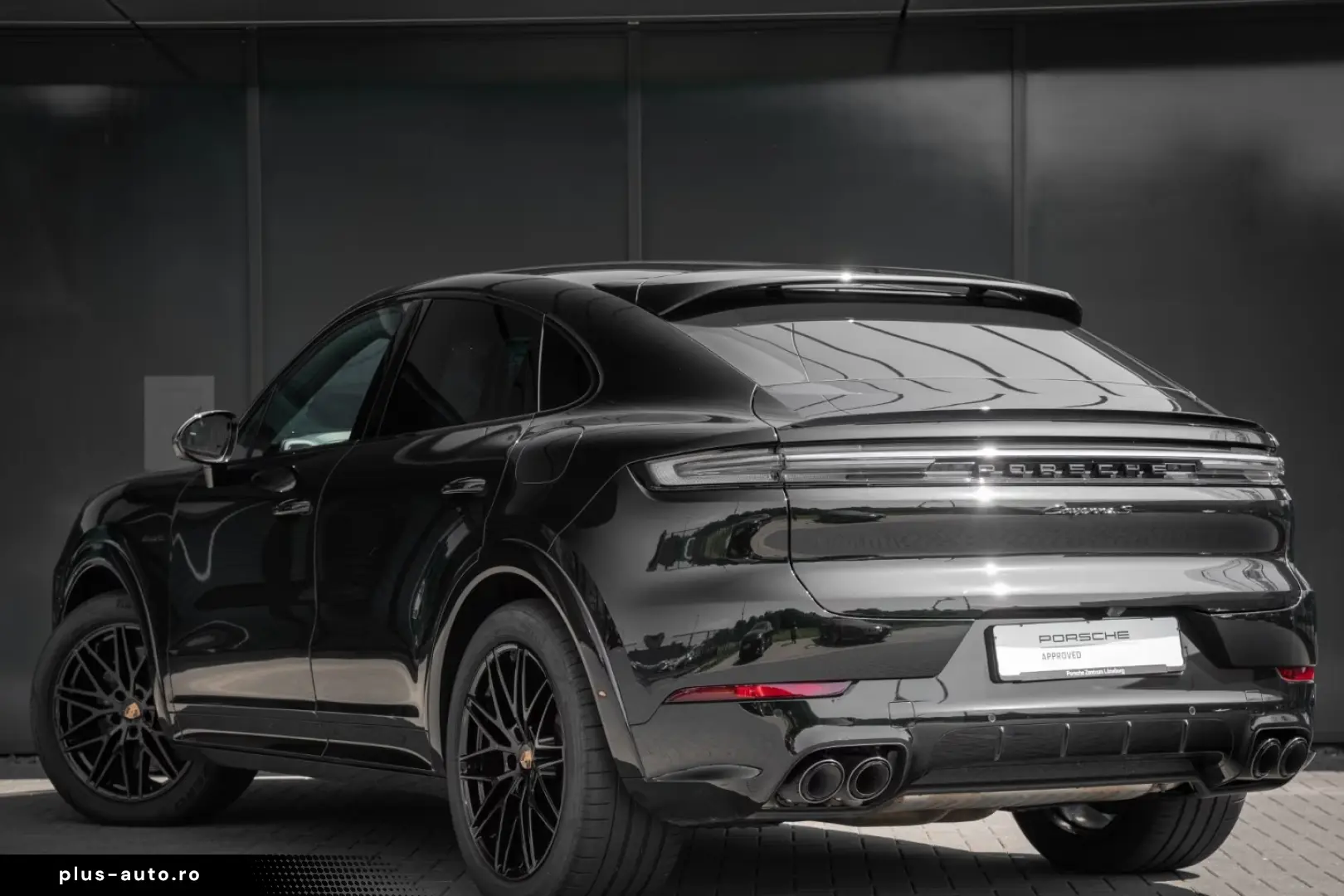 PORSCHE Cayenne S E-Hybrid Coupe Pano Bose HU