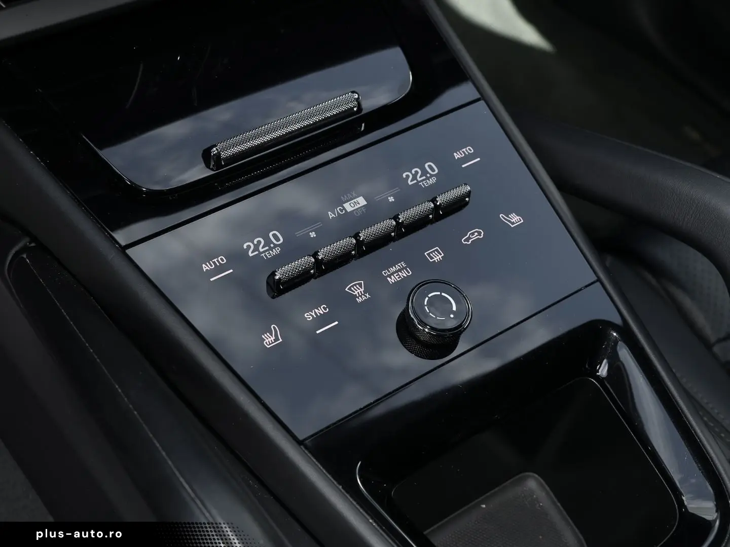 PORSCHE Cayenne S E-Hybrid Coupe InnoDrive HA-Lenkung