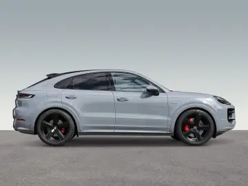PORSCHE Cayenne S E-Hybrid Coupe InnoDrive Pano 360Camera