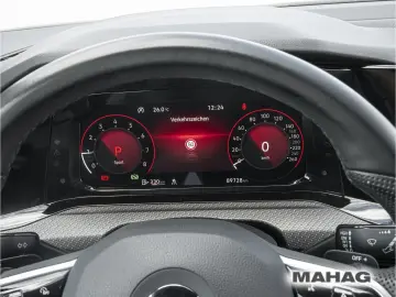 VW Golf VIII R-Line 1.5 eTSI ACC LED Navi ParkPilot