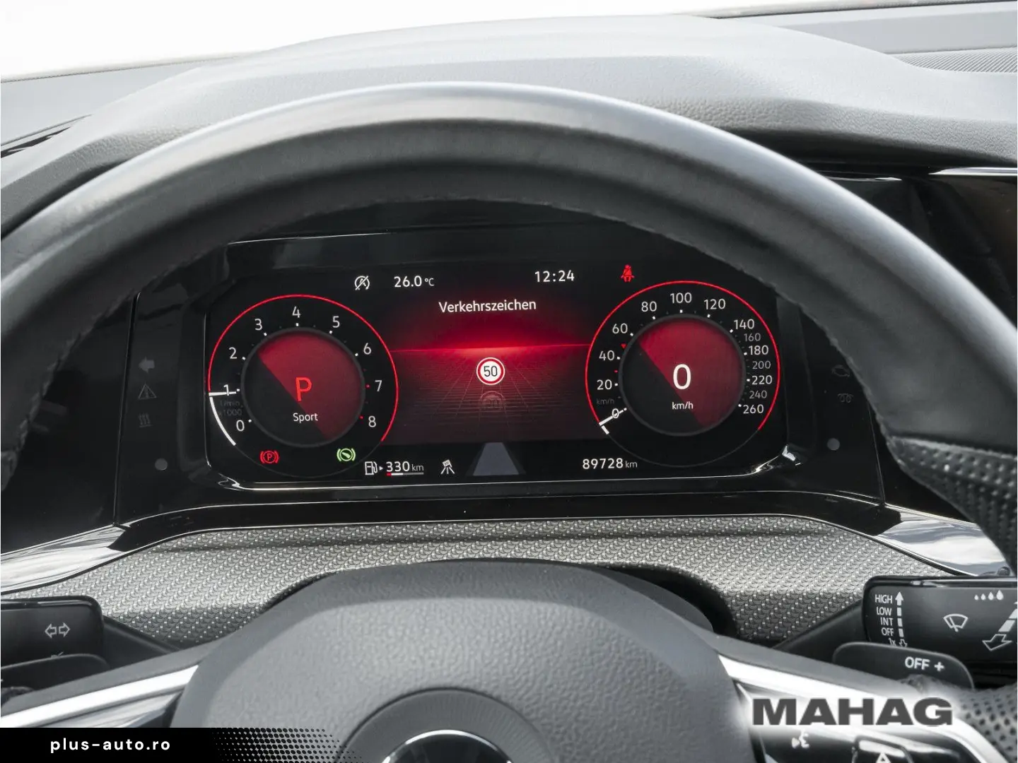 VW Golf VIII R-Line 1.5 eTSI ACC LED Navi ParkPilot