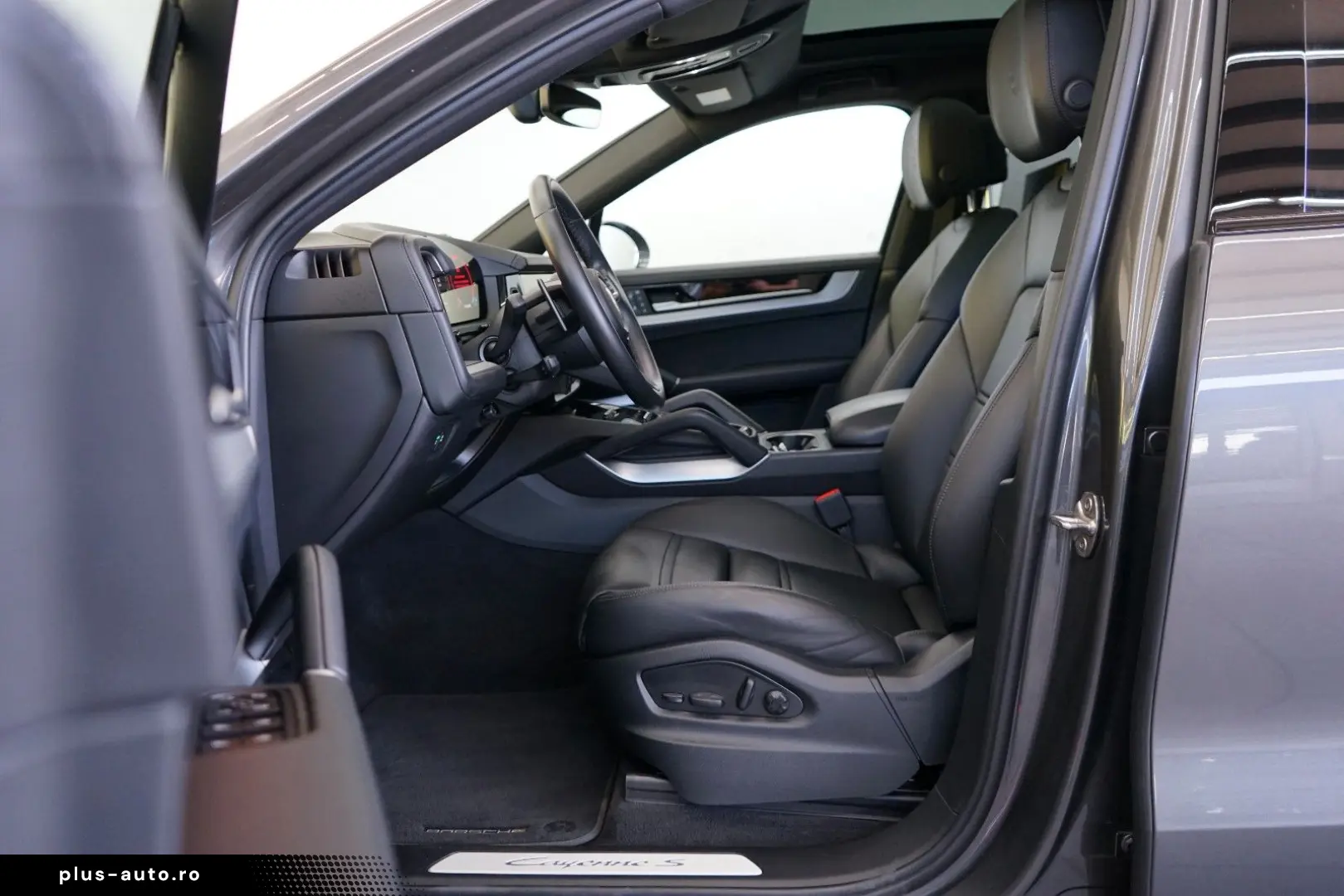 PORSCHE Cayenne Coupe S E-Hybrid Pano Bose 360Camera HUD