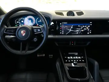 PORSCHE Cayenne Coupe S E-Hybrid Pano Bose 360Camera HUD