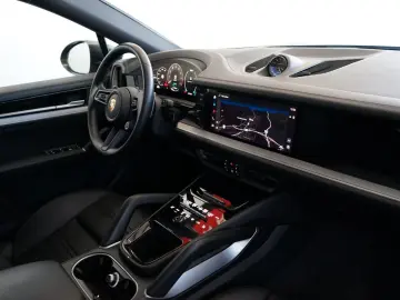PORSCHE Cayenne Coupe S E-Hybrid Pano Bose 360Camera HUD