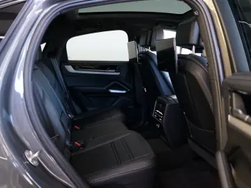 PORSCHE Cayenne Coupe S E-Hybrid Pano Bose 360Camera HUD