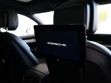 PORSCHE Cayenne Coupe S E-Hybrid Pano Bose 360Camera HUD