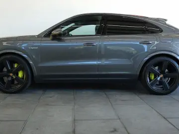 PORSCHE Cayenne Coupe S E-Hybrid Pano Bose 360Camera HUD