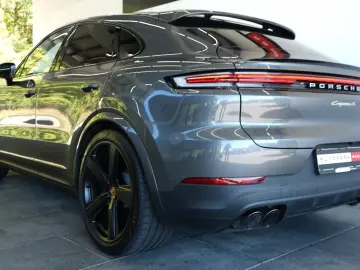 PORSCHE Cayenne Coupe S E-Hybrid Pano Bose 360Camera HUD