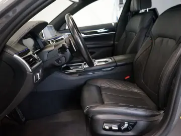 BMW 745e M Sport Massage H K FondEntertainm. Luft