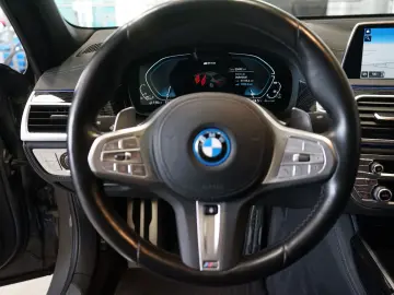 BMW 745e M Sport Massage H K FondEntertainm. Luft