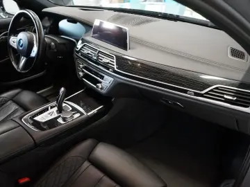 BMW 745e M Sport Massage H K FondEntertainm. Luft