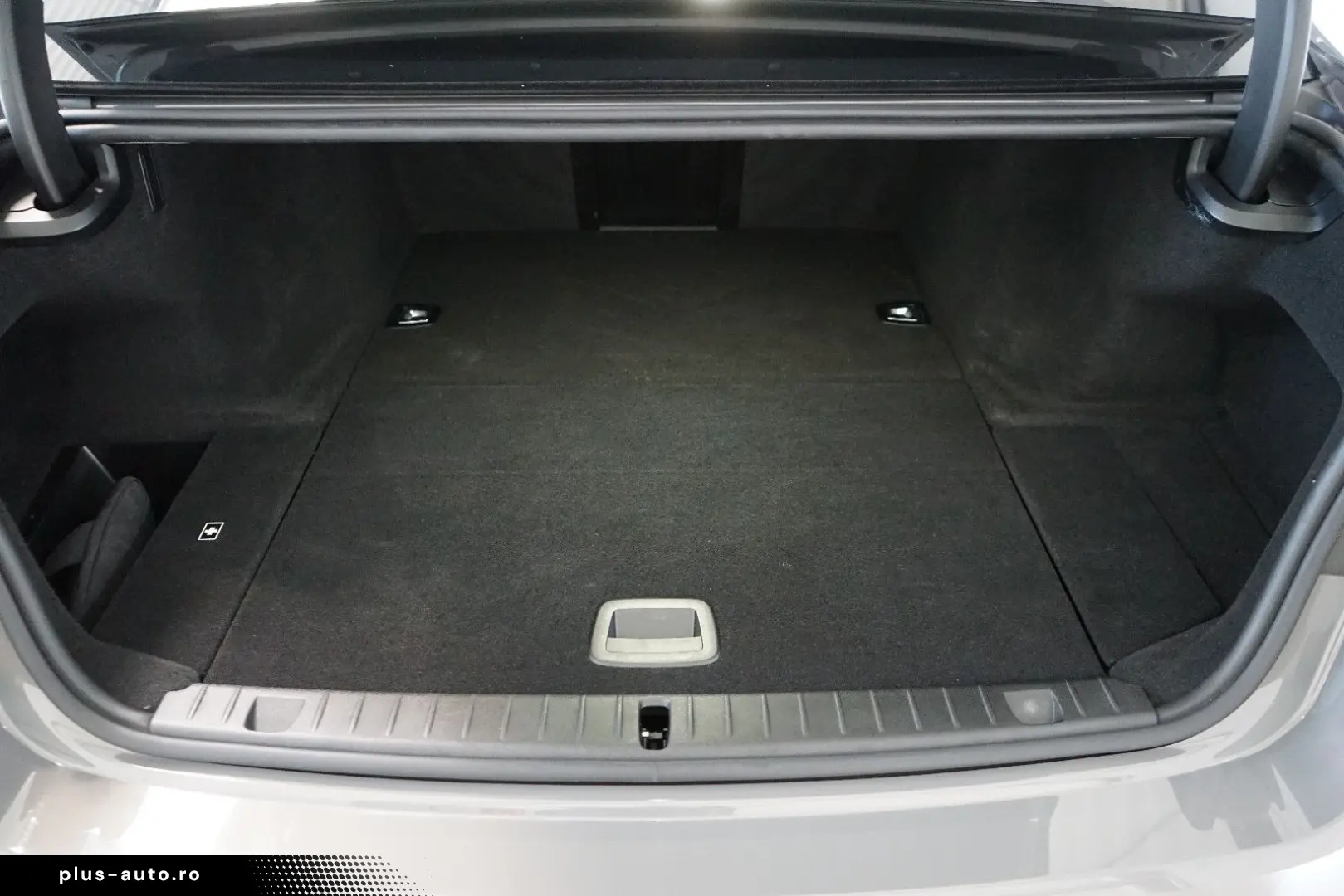 BMW 745e M Sport Massage H K FondEntertainm. Luft