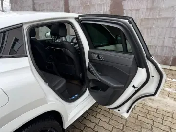 BMW X6 30d M SPORT PRO.LUFTFEDER.SOFTCL.PANO.AHK.22