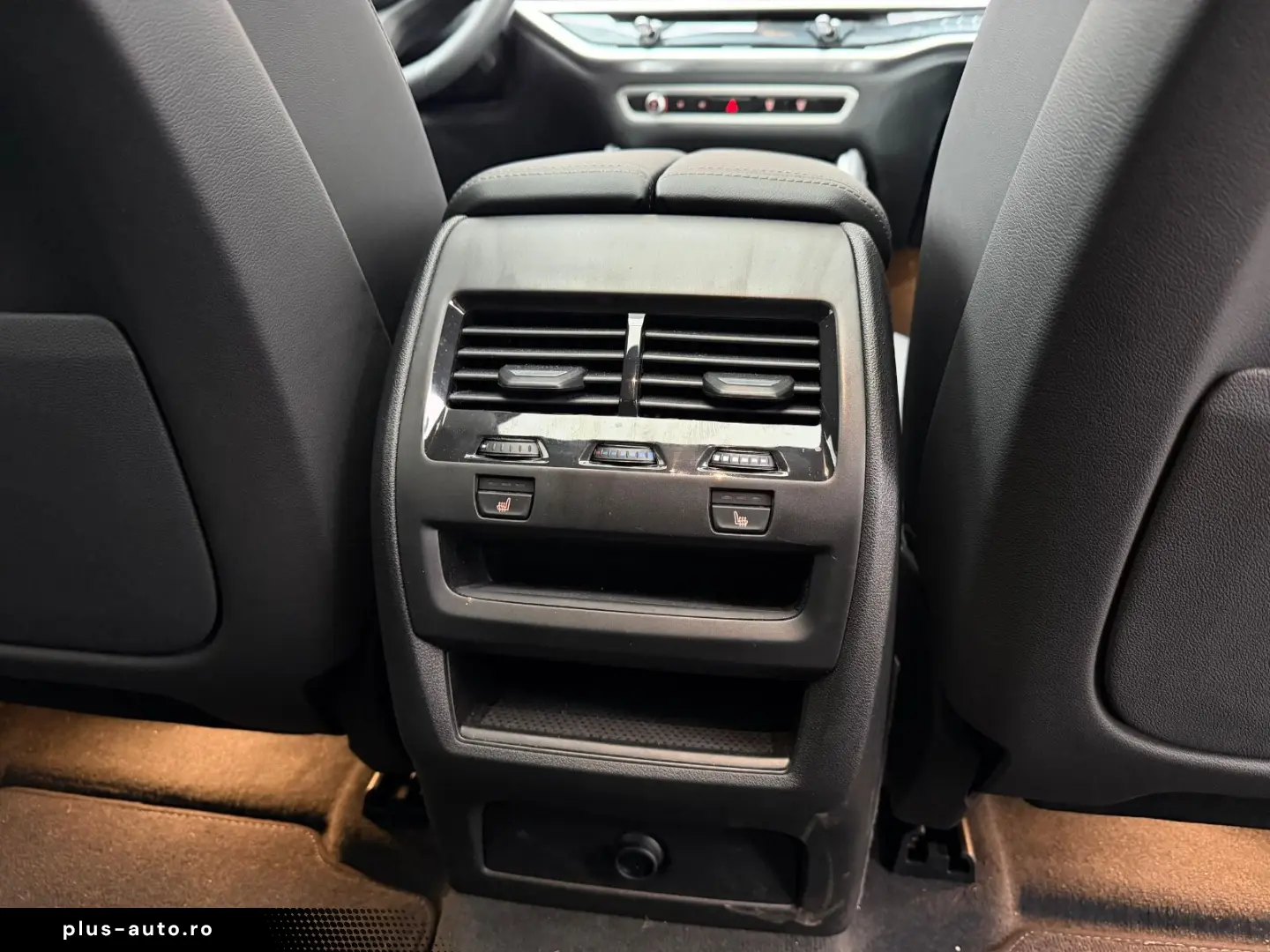BMW X6 30d M SPORT PRO.LUFTFEDER.SOFTCL.PANO.AHK.22