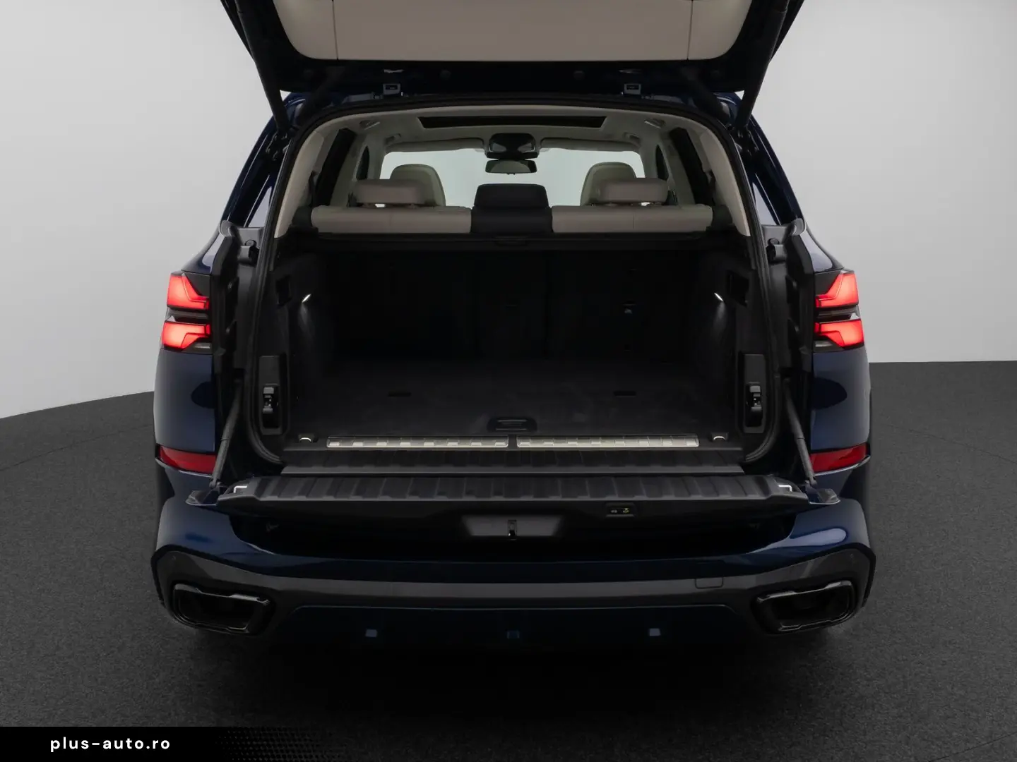 BMW X5 xD50e M Sport 360 H K Panorama Individual 22