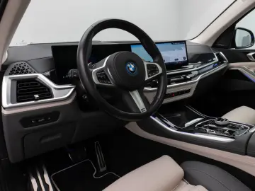 BMW X5 xD50e M Sport 360 H K Panorama Individual 22