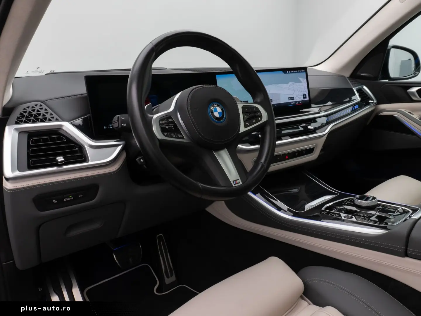 BMW X5 xD50e M Sport 360 H K Panorama Individual 22