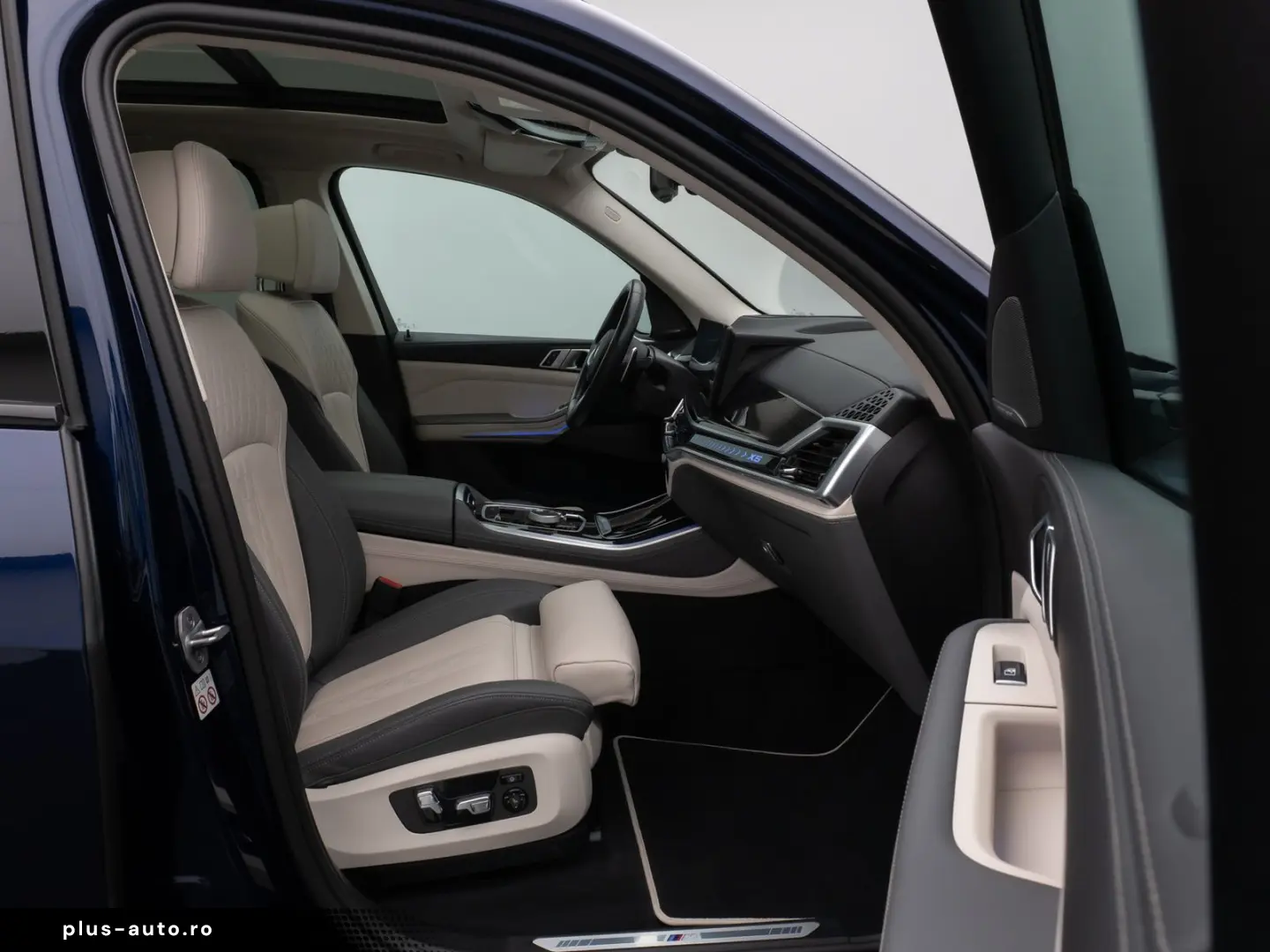 BMW X5 xD50e M Sport 360 H K Panorama Individual 22
