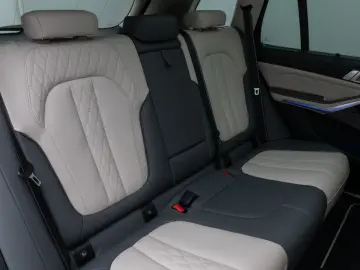 BMW X5 xD50e M Sport 360 H K Panorama Individual 22
