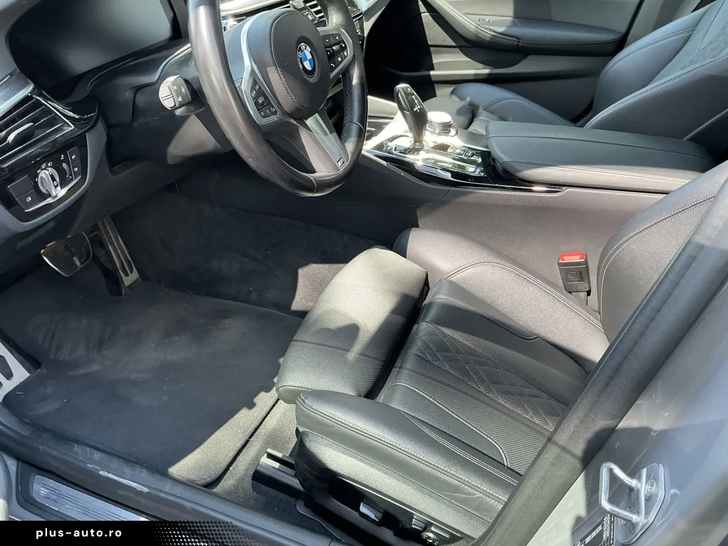 BMW 520 xDrive M-Paket Individual Leder Ambiente