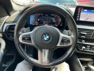 BMW 520 xDrive M-Paket Individual Leder Ambiente