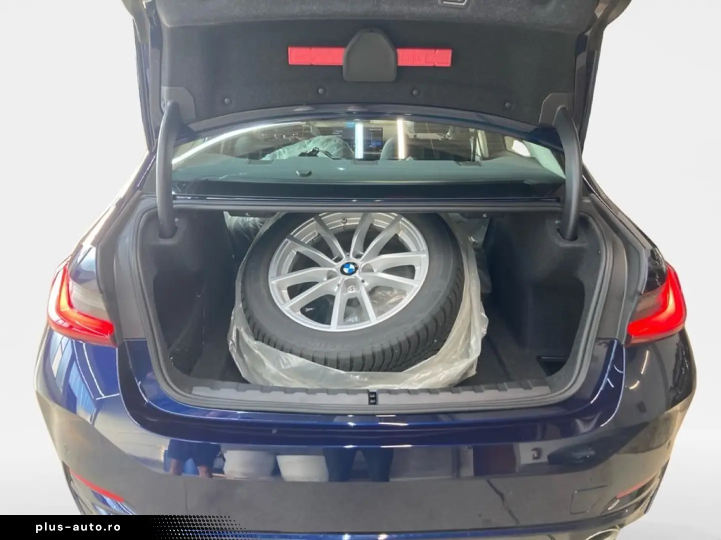 BMW 320i Aut. Adapt. LED Individual Inno Memory 360