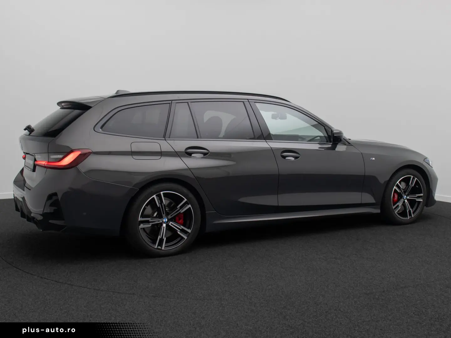 BMW 320i M Sport 360  DAB HiFi HUD Individual 18Zoll