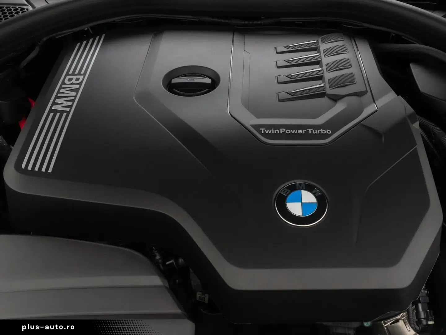 BMW 320i M Sport 360  DAB HiFi HUD Individual 18Zoll