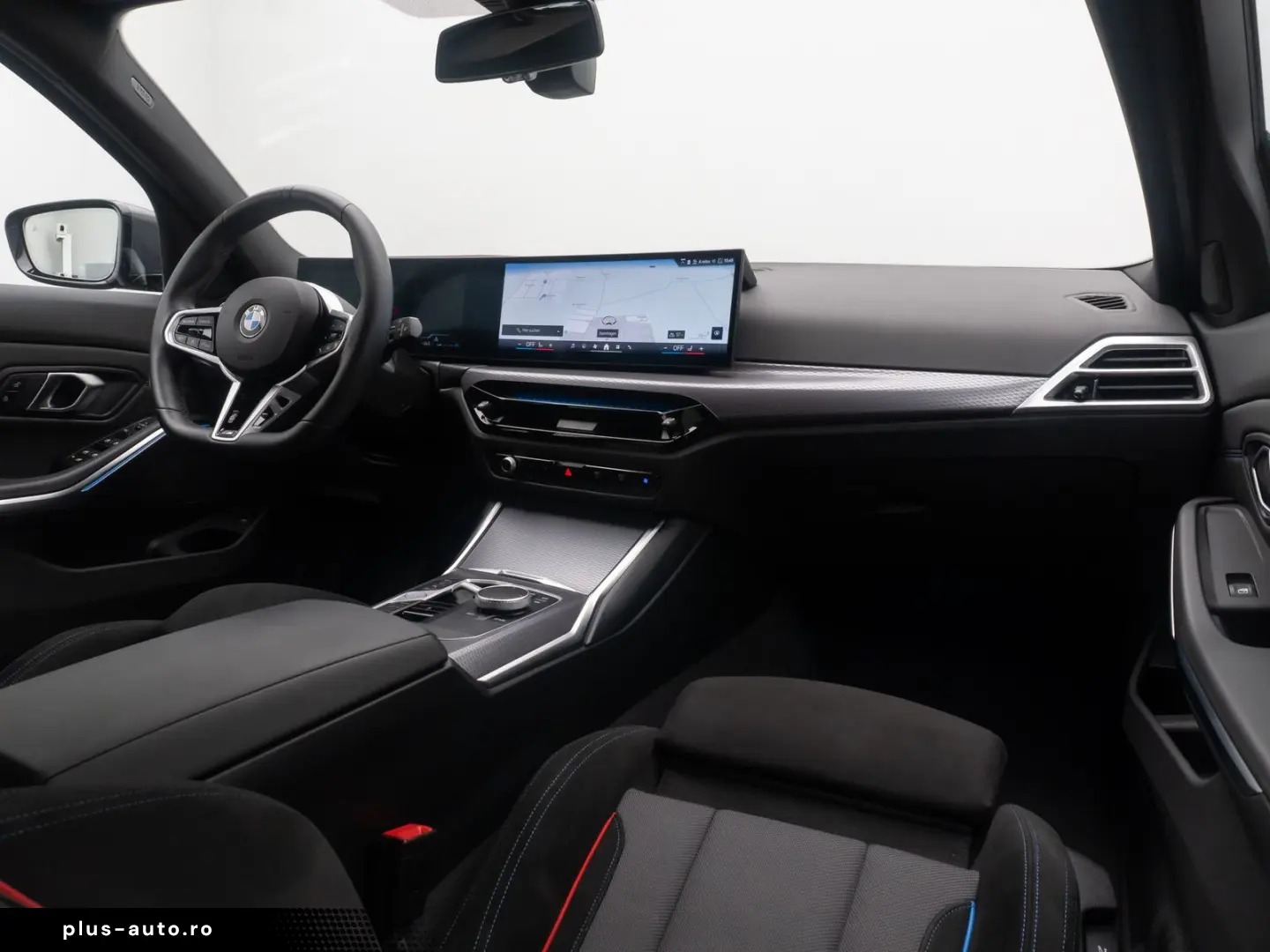 BMW 320i M Sport 360  DAB HiFi HUD Individual 18Zoll