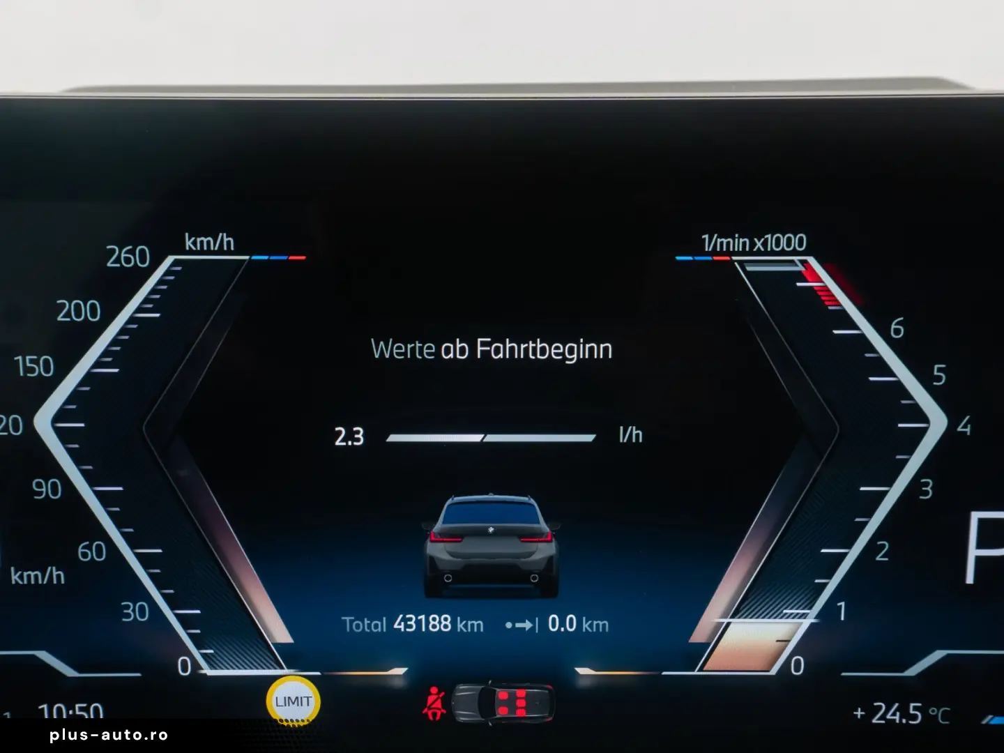BMW 320i M Sport 360  DAB HiFi HUD Individual 18Zoll