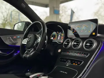 MERCEDES-BENZ C 63 AMG PANO MEMORY BURMESTER 360 NIG…