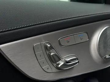 MERCEDES-BENZ C 63 AMG PANO MEMORY BURMESTER 360 NIG…