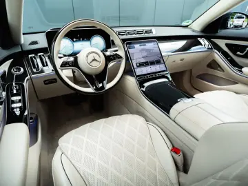 MERCEDES-BENZ S 400 d 4Matic STANDHEIZUNG 4 x MASSAGE 19`AMG