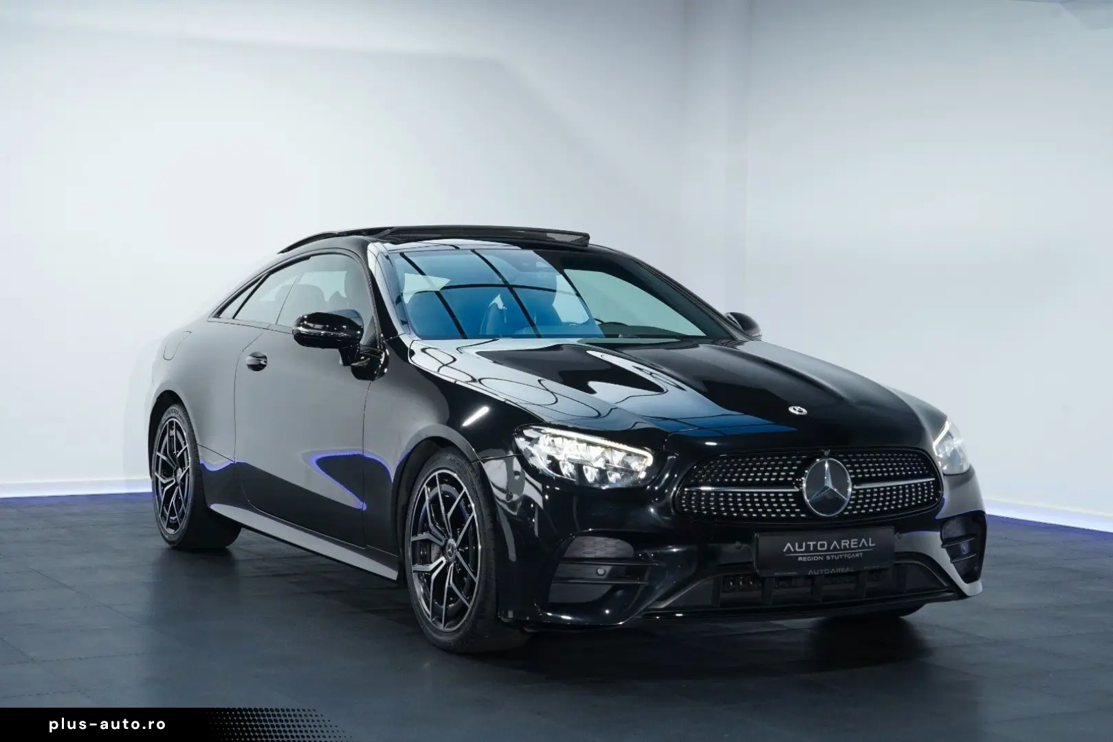 MERCEDES-BENZ E 300 Coupé AMG 9G LED PANO BURM 360