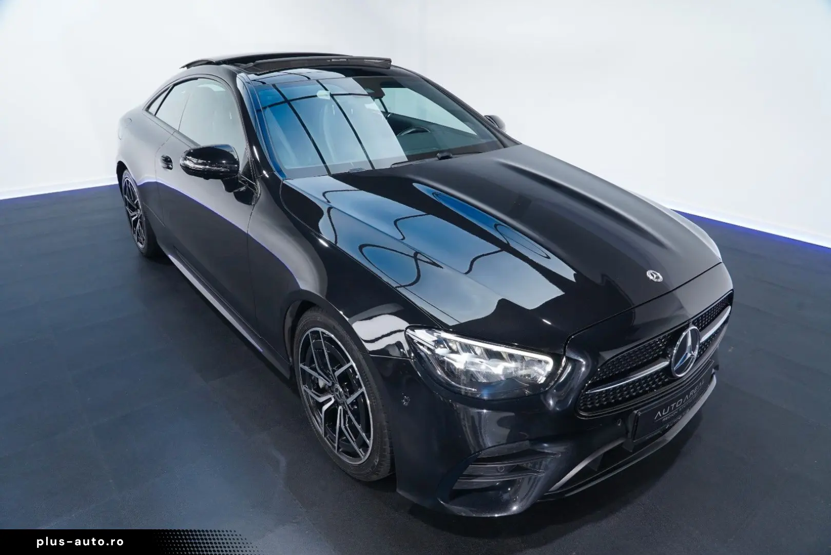 MERCEDES-BENZ E 300 Coupé AMG 9G LED PANO BURM 360