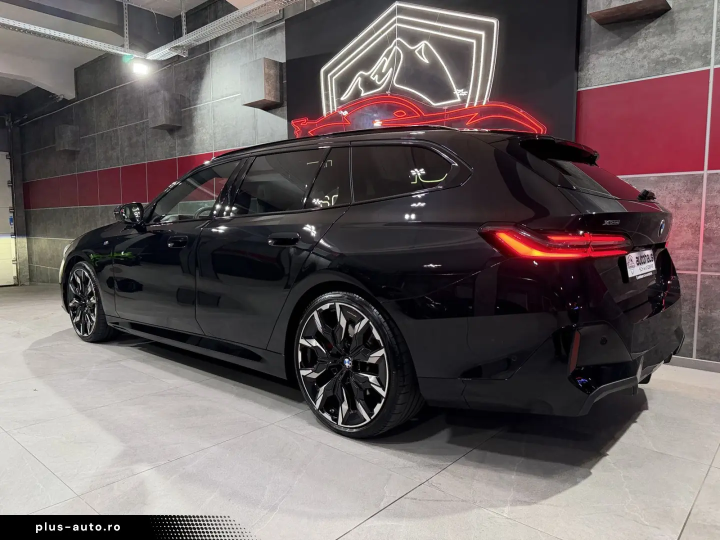 BMW 540 d xDrive M Sport Individual  M-Fahrwerk AHK