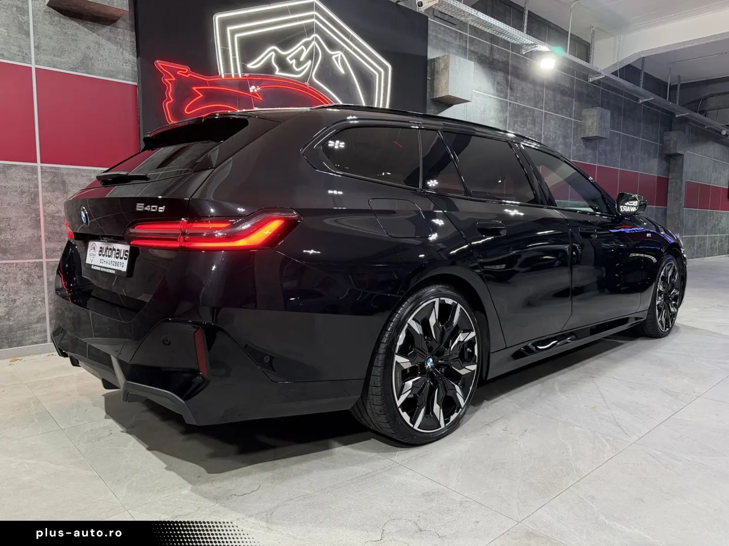 BMW 540 d xDrive M Sport Individual  M-Fahrwerk AHK