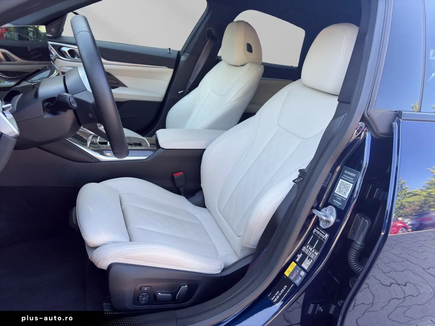 BMW i4 eDrive40 Gran Coupe Individual HUD 1 59%