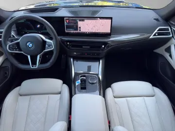 BMW i4 eDrive40 Gran Coupe Individual HUD 1 59%