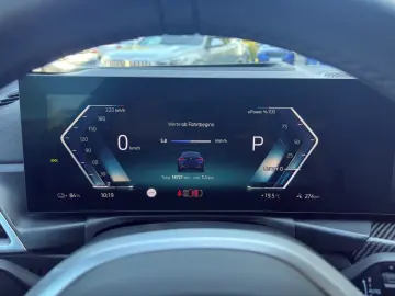 BMW i4 eDrive40 Gran Coupe Individual HUD 1 59%