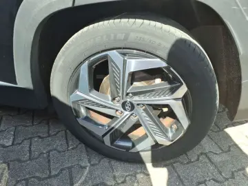 HYUNDAI Tucson Prime Plug-In Hybrid 4WD KRELL LEDER NAVI