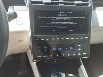 HYUNDAI Tucson Prime Plug-In Hybrid 4WD KRELL LEDER NAVI